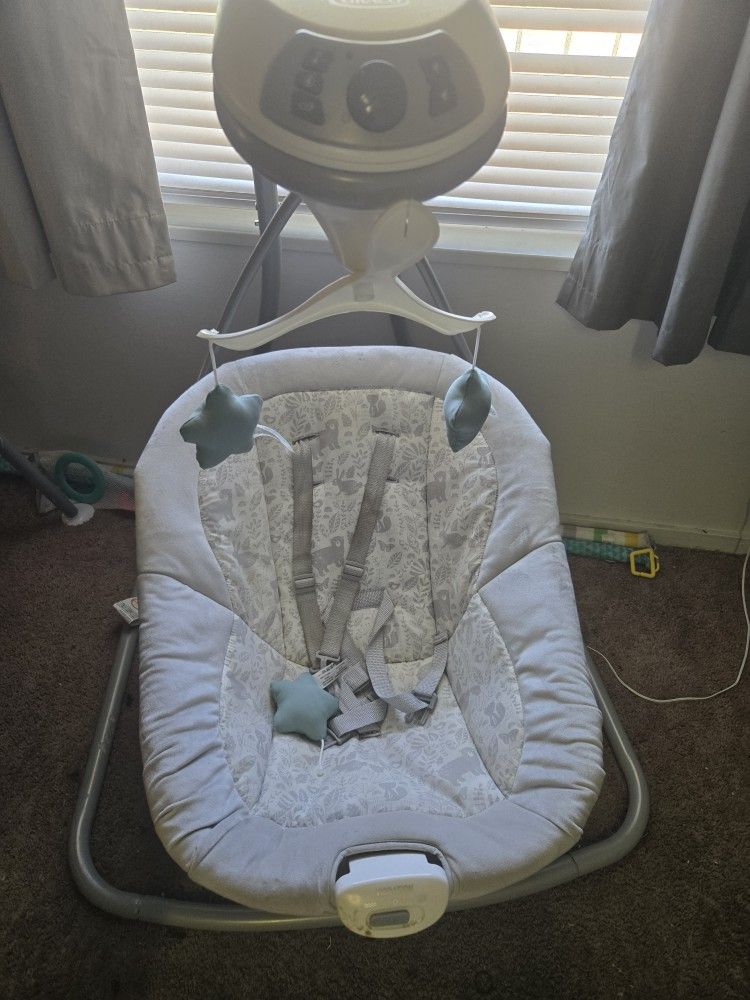 Graco Simple Sway Baby Swing