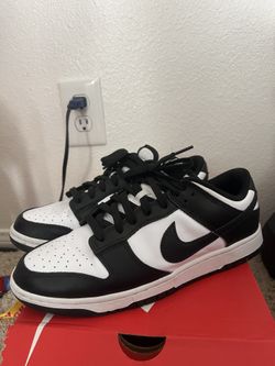 Nike Dunks Low Pandas