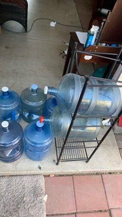 Water jugs 5 gallons with rack