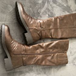NEW- BARE TRAP BOOTS 