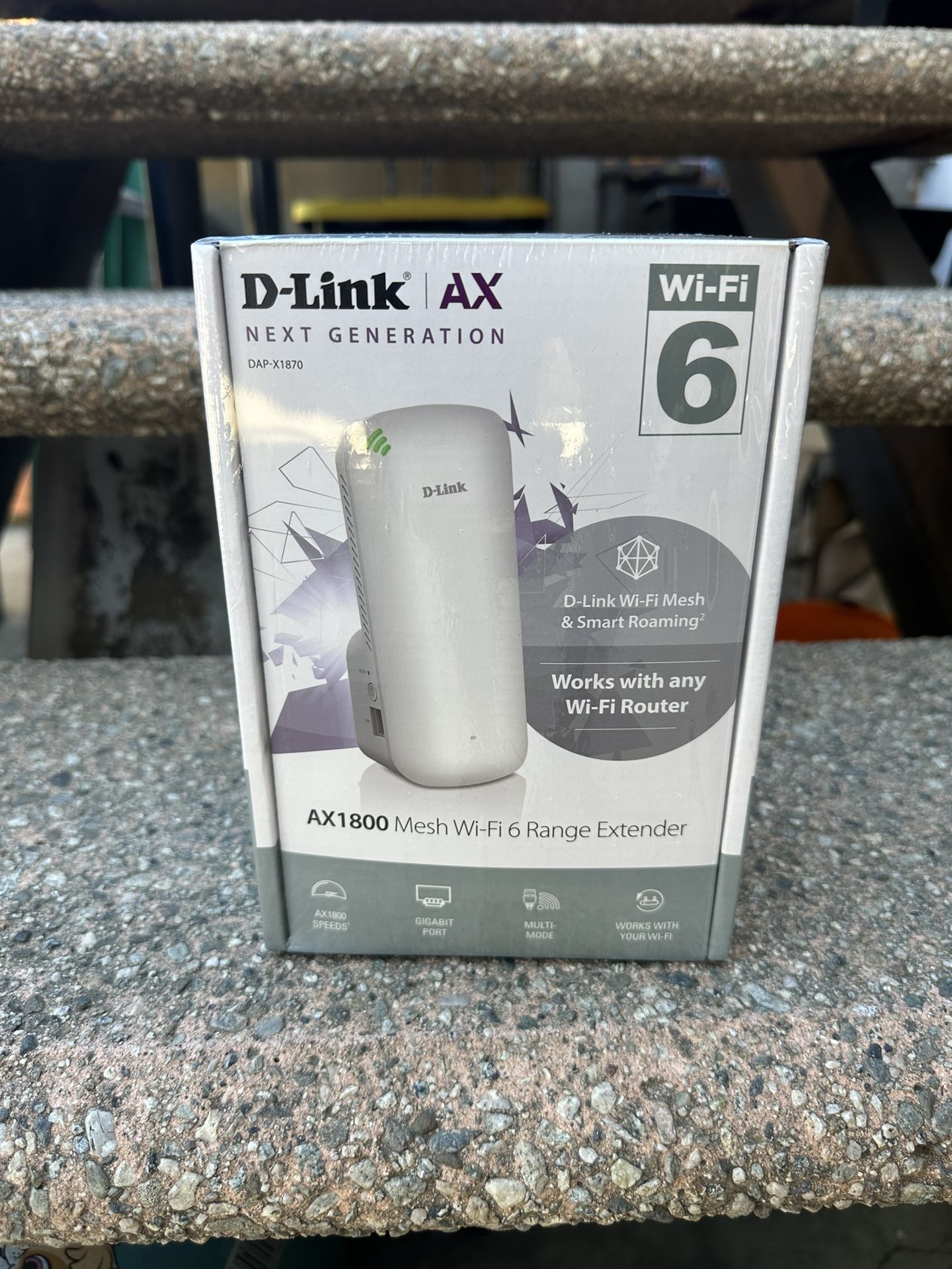 ELECTRONICS / D-Link AX1800 Mesh Wi-Fi 6 Range Extender