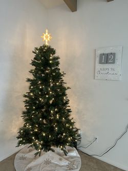 Pre-lit Christmas tree
