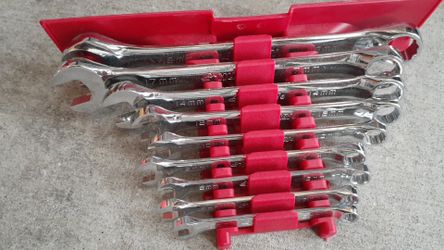 Husky Wrench set of 9