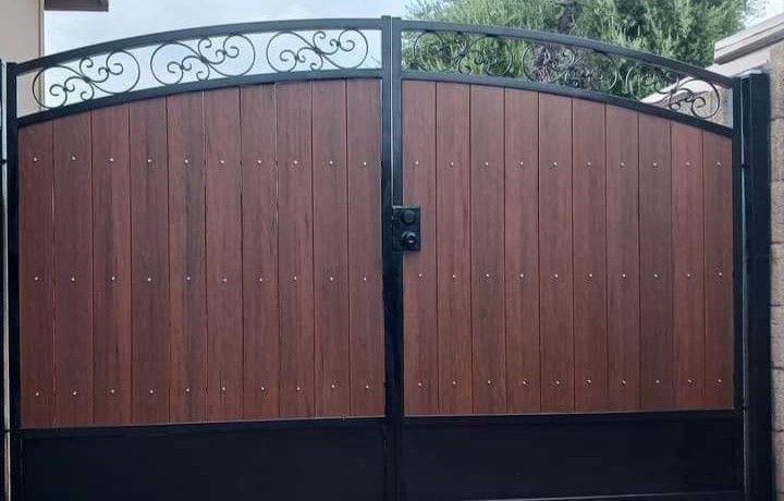 Rv Gate
