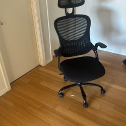 Gaming Table With Chair