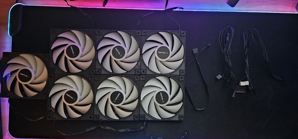 Set Of 7 Deepcool FC120
