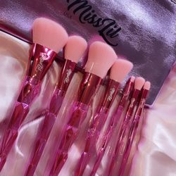 Makeup Brushes