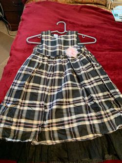 Perfectly Dressed girls dress size 5 black, white and pink plaid