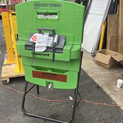 Stasion De Lavado De Ojos Fendall Flow