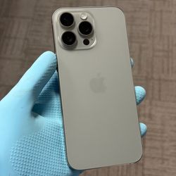 Apple iPhone 16 Pro Max 'Natural Titanium' · Unlocked - 256GB