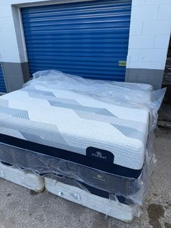 King Size Mattress And Box Spring