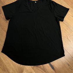 black short-sleeve V-neck top