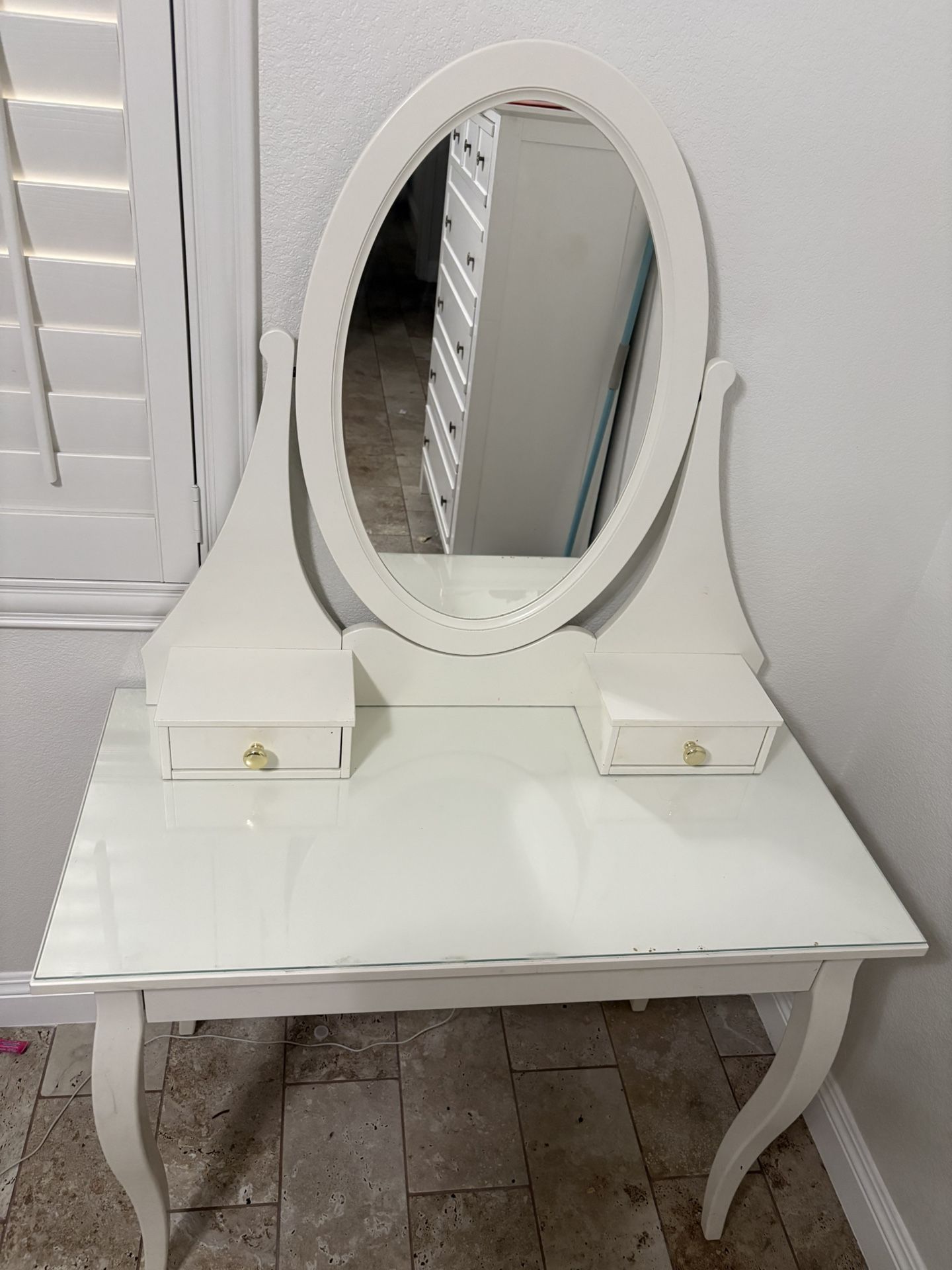 Ikea Girls Vanity