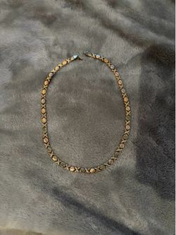 Xo necklace