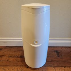 Genie Diaper Trash Can Odor Control