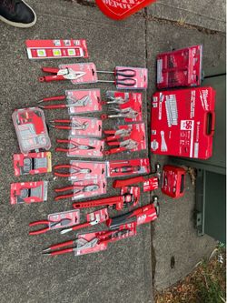 Assorted Milwaukee tools selling the lot NEW NEVER USED