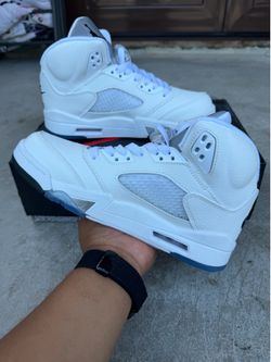 Air Jordan 5 retro size 7,7.5,8.5,9,9.5,10,11,13