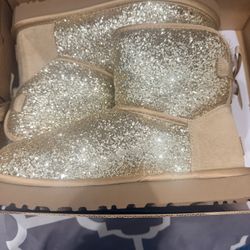 Ugg Mini Bailey Bow 6 Women 