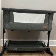 AMKE Baby Bassinet And Bedside Sleeper