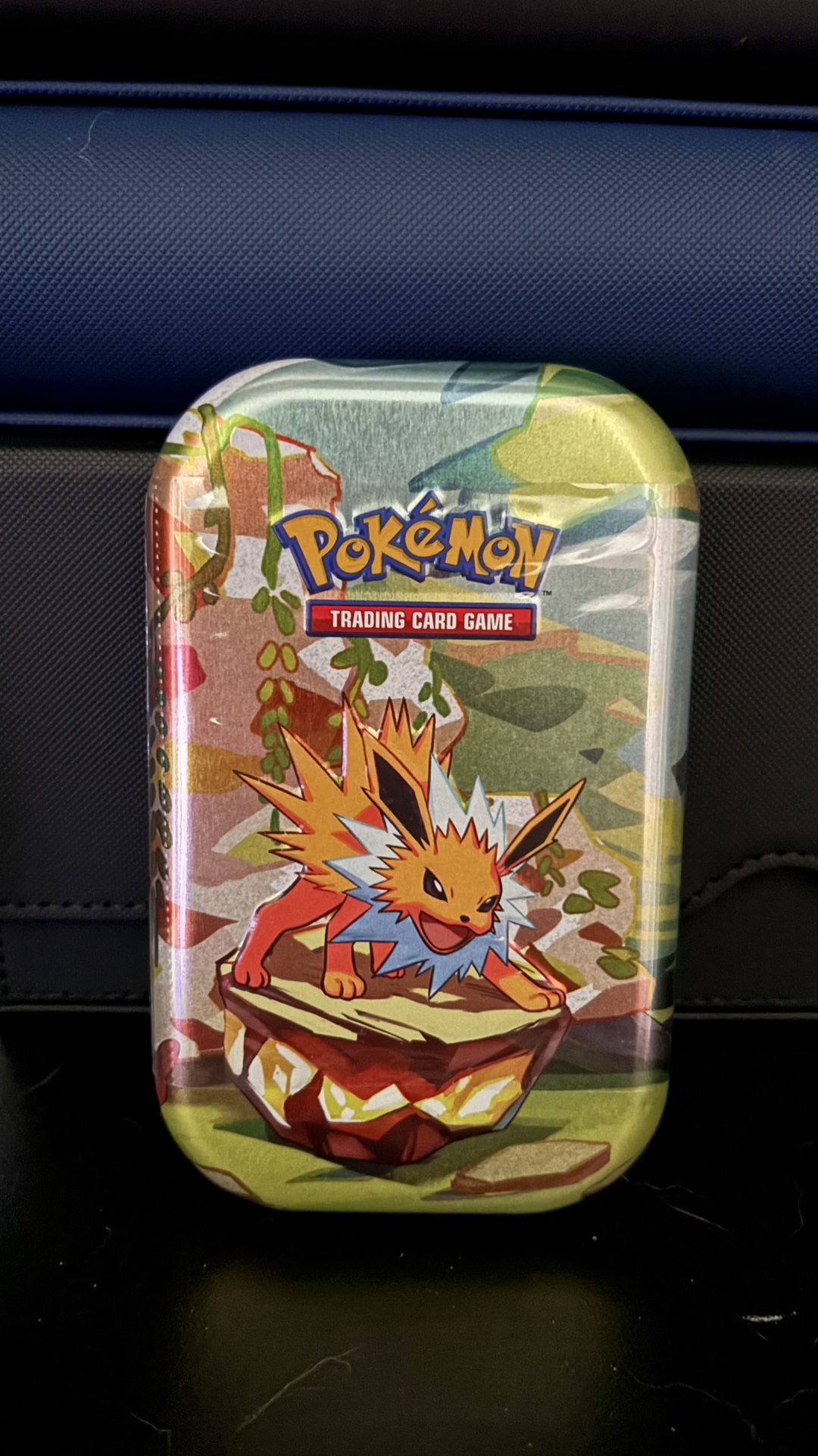 Pokemon Tins 