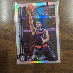 KAWHI LEONARD CLIPPERS TOPPS NBA SPORTS CARD !