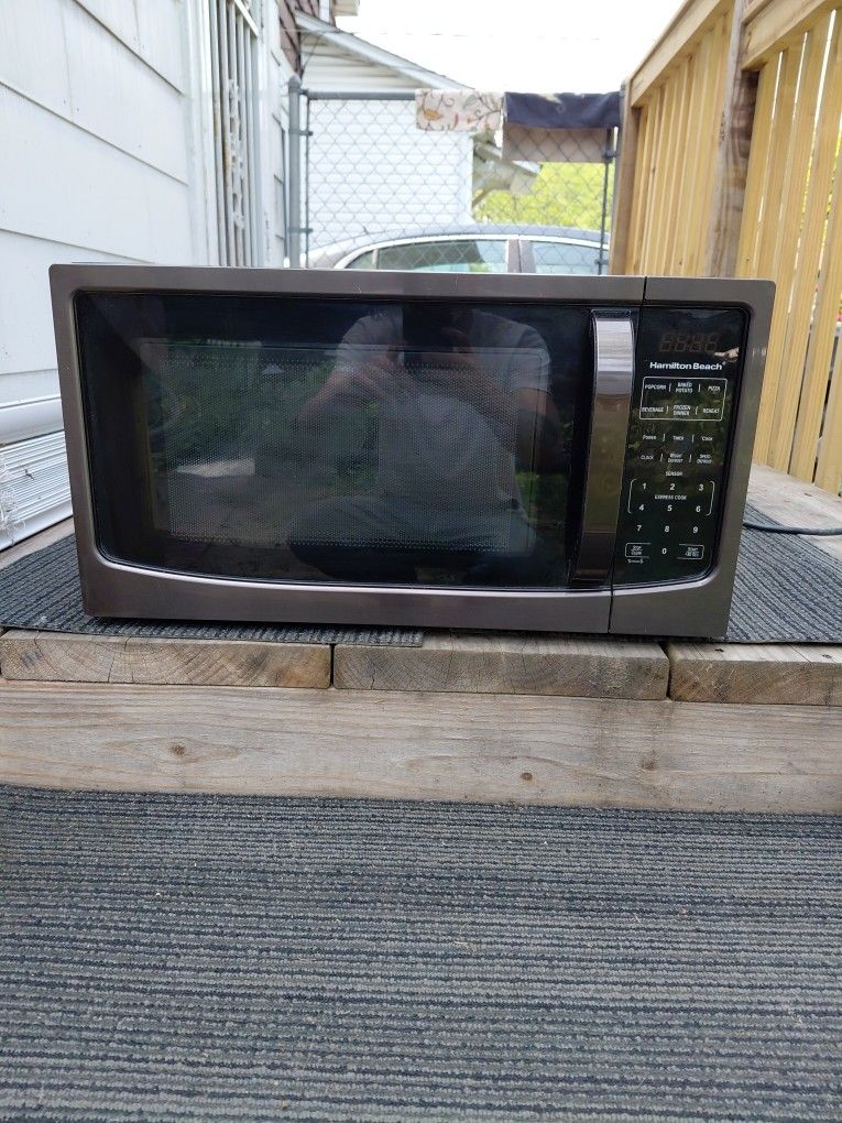 Microwave