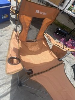 Aksoul Folding Camping Chair with Footrest