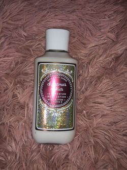 Bath and body works merry cookie !!