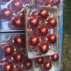 Red Ball Ornaments￼