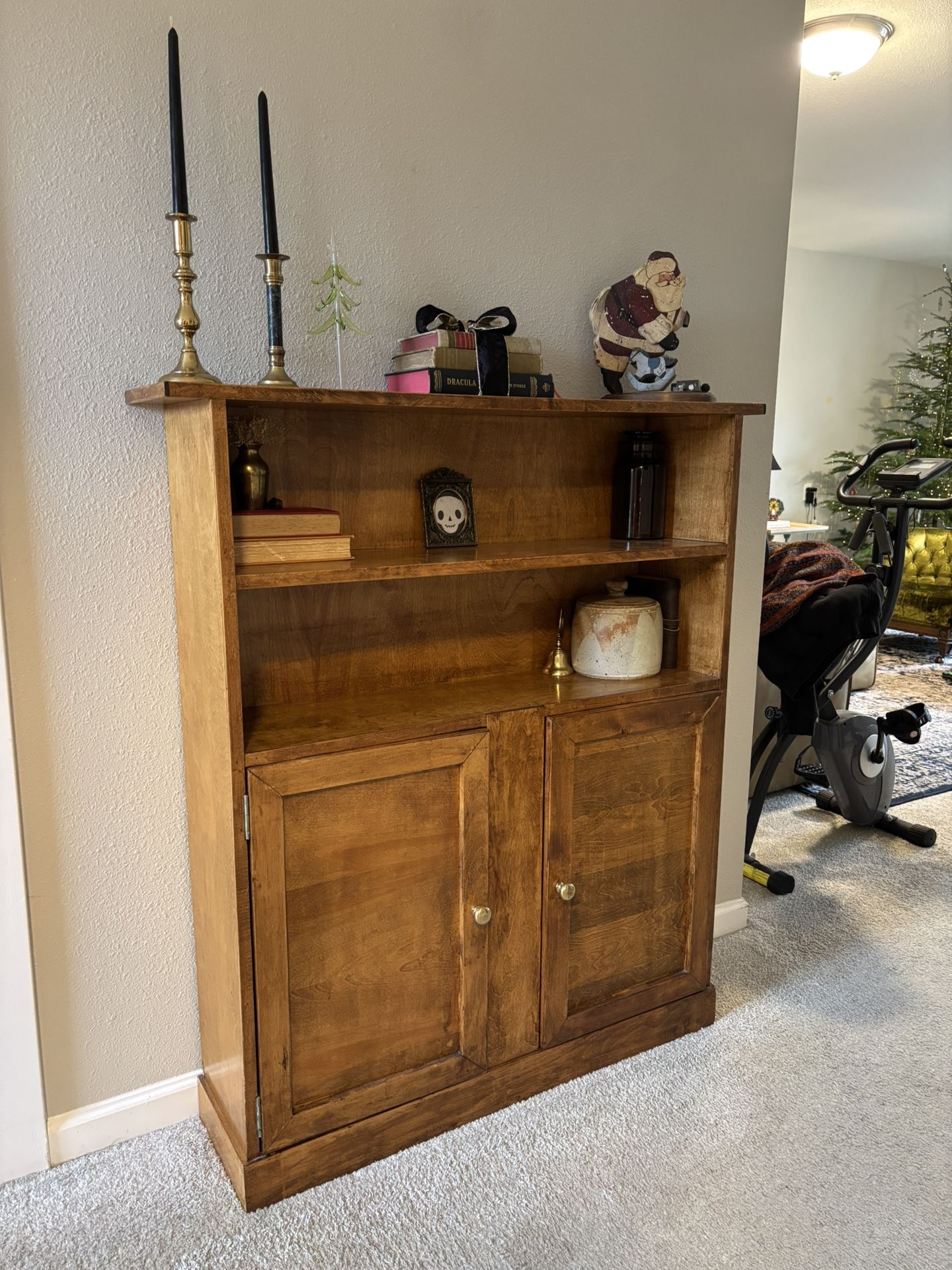 Vintage Wooden Bookcase Shelf w/ Two-Door Cabinet •FREE DELIVERY•