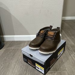 NEW! Buffalo Men's Metcalf Brown Chukka Flexible Boots  Size:8