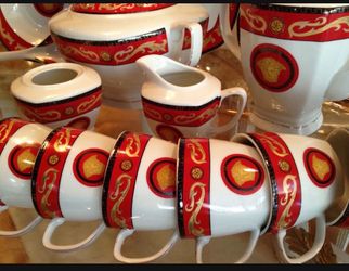 51 pcs porcelain dinner set for 8 servings, brand new, red color