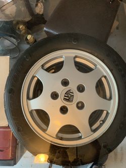 1989 Porsche 911 964 Wheels and Tires