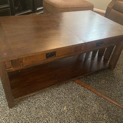 Furniture of America Carl Lift-Top Wood Dark Oak Coffee Table