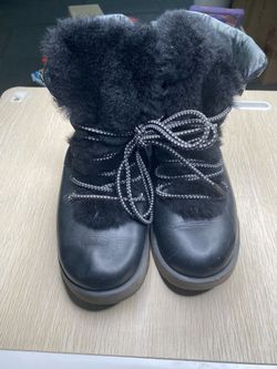 Ugg Shearling Boots 7.5
