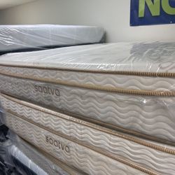Saatva King Size