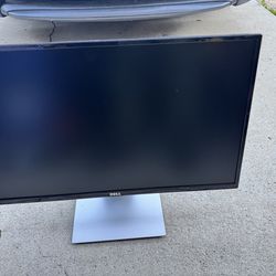 Dell Monitor 27”