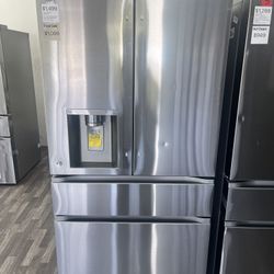 LG 4 Door French Door Refrigerator Standard Depth MAX 