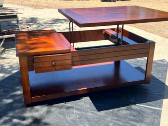 Solid Wood Lift-Top Coffee Table