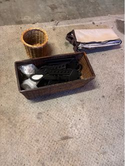 Storage baskets