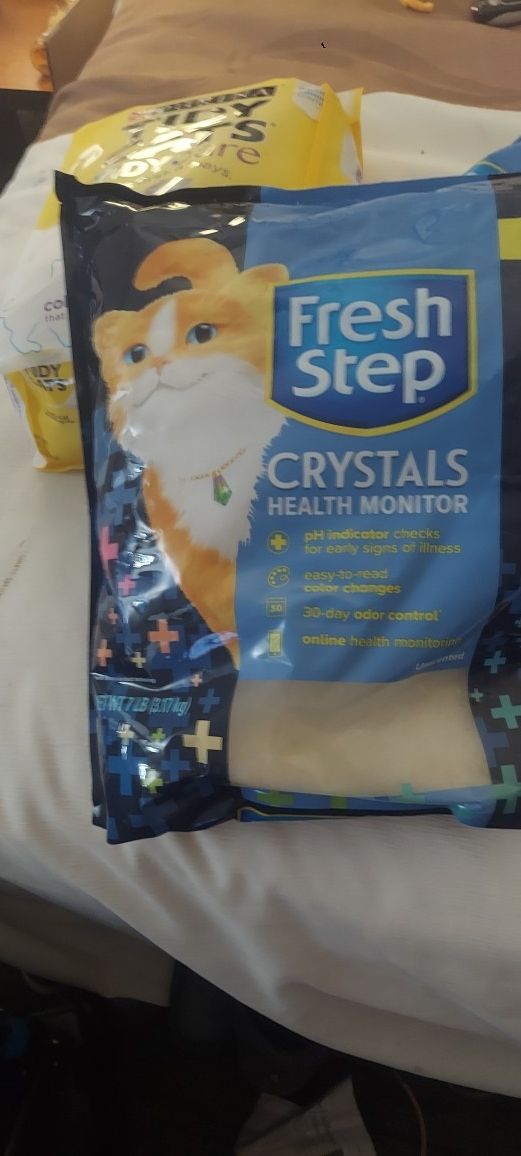 4 Bags Of Fresh Step Crystals Litter