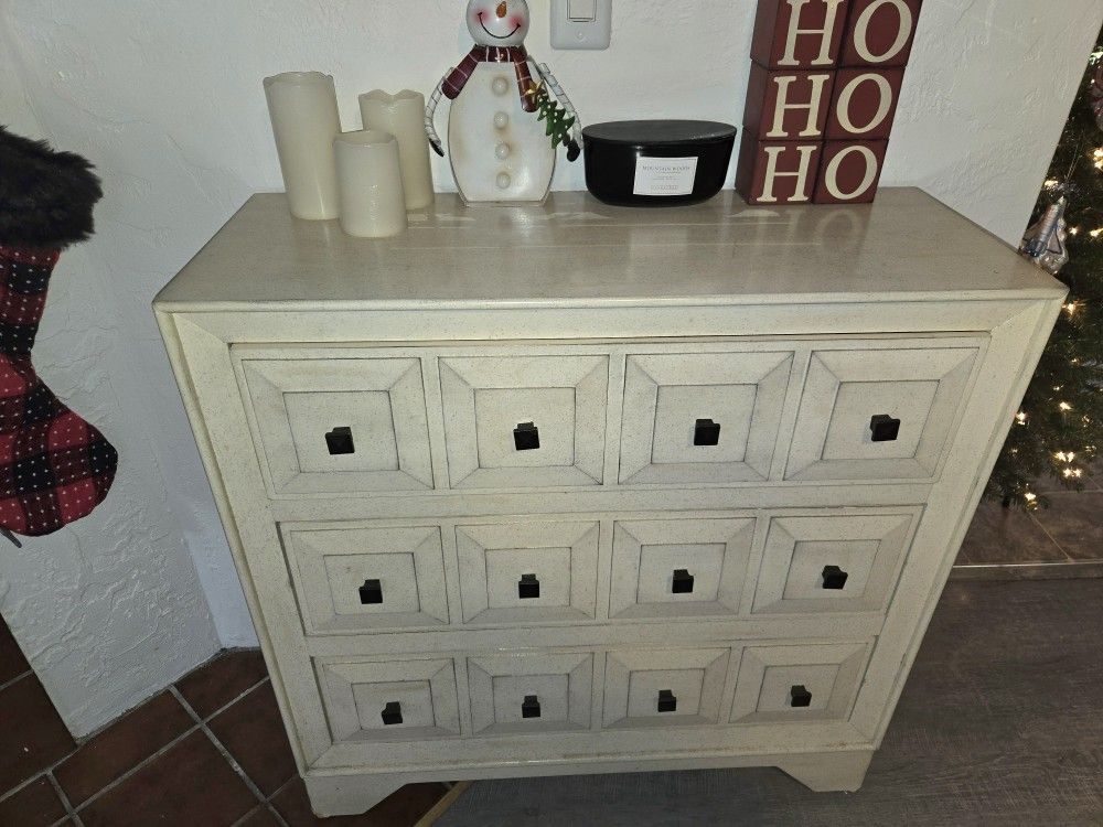 Walter Of Wabbash Dresser 