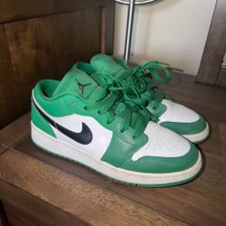 Nike Air Jordan 1 Low Pine Green