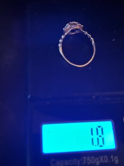 18k gold ring