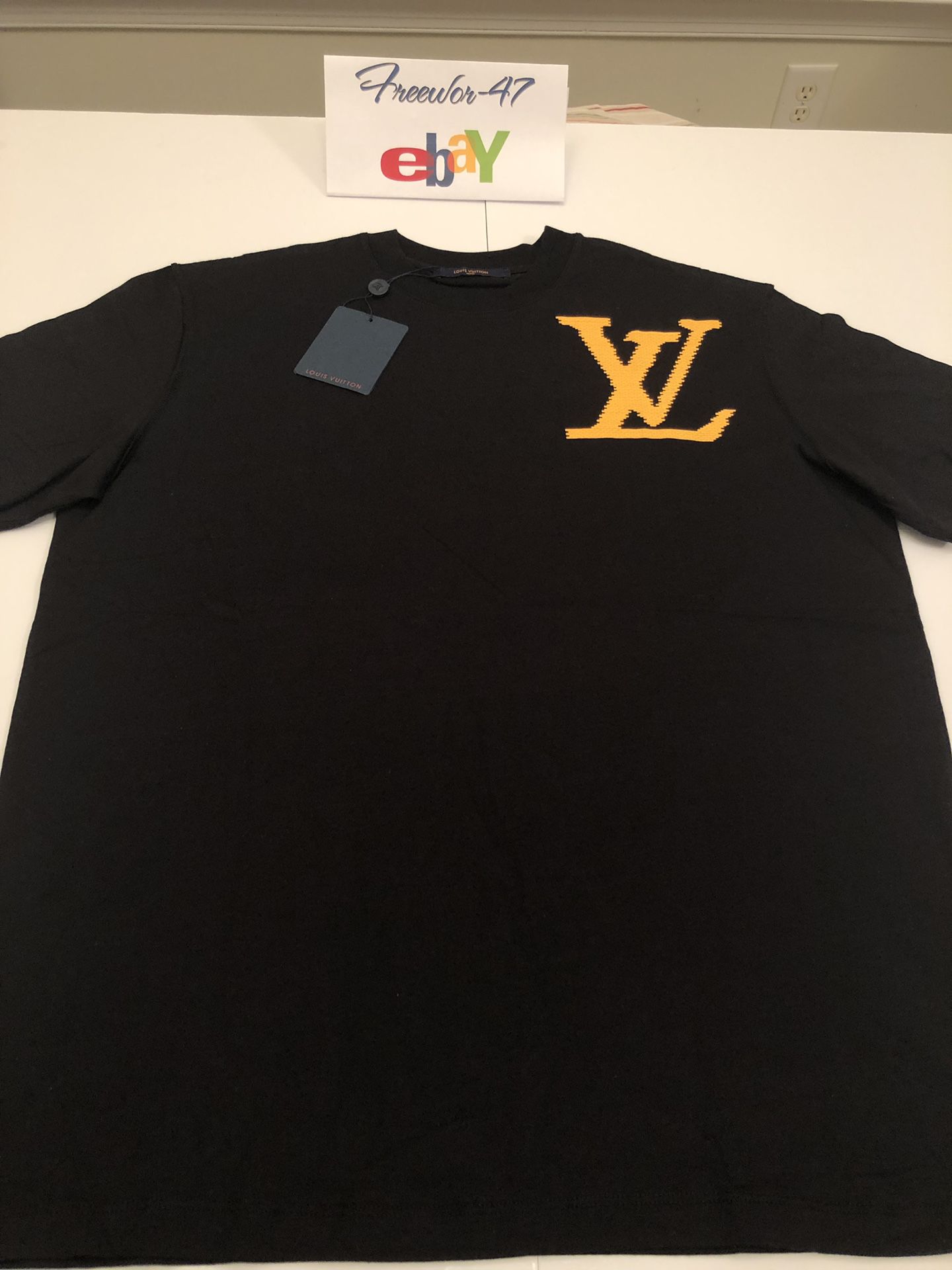 LOUIS VUITTON T-SHIRT for Sale in Issaquah, WA - OfferUp