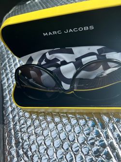 Marc Jacob's sunglass