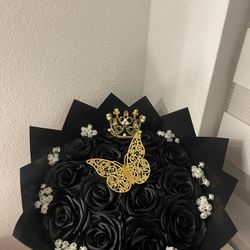 Flower bouquet/ Valentine gift/ Valentine bouquet/ flower arrangement/ ramo buchón