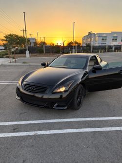 2011 Infiniti G37