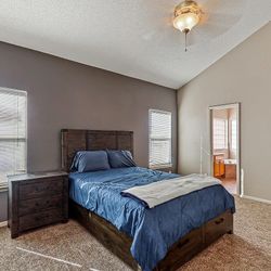 Queen Size Bedroom Set