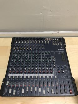 Yamaha MG166cx Mixer